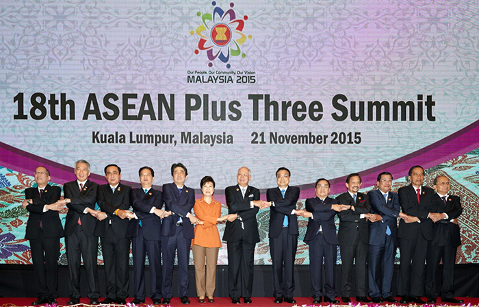 ASEAN_Plus3_Summit_20151121_01.jpg