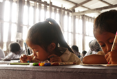 متخصصون كوريون يقودون مشروع بناء المدارس في لاوس