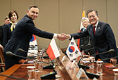 محادثات القمة بين كوريا وبولندا(فبراير 2018)
