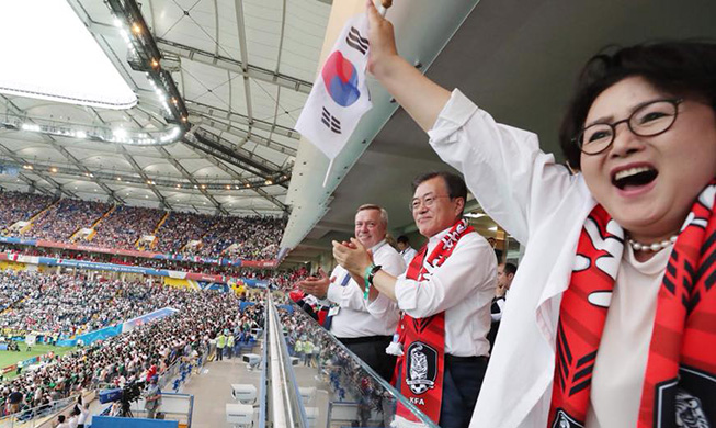 نهاية مشوار كوريا في كأس العالم(المراسل الفخري)