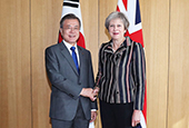 محادثات القمة بين كوريا الجنوبية وبريطانيا(أكتوبر 2018)