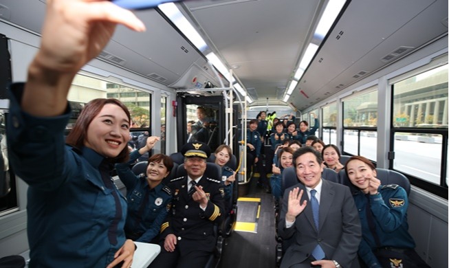 حافلة الشرطة التي تعمل بالطاقة الهيدروجينية لأول مرة في كوريا
