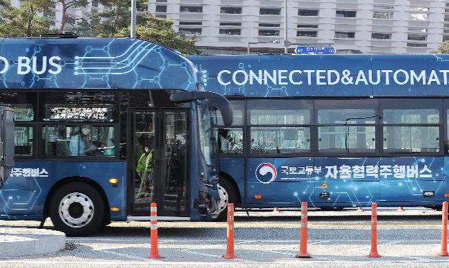 كشف النقاب عن عملية تشغيل الحافلات ذاتية القيادة التي طورتها الحكومة الكورية لمدة أربع سنوات