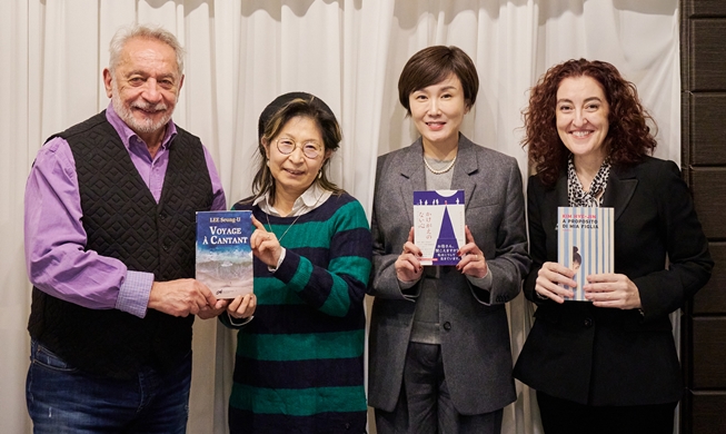 جوائز ترجمة الأدب الكوري لعام 2023...الترجمة هي فن التردد، تردد بلا نهاية