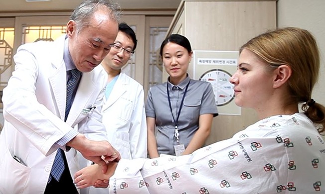 ارتفاع 24.6% في نسبة المرضى الأجانب الذين زاروا كوريا الجنوبية للانتفاع بالخدمات الطبية العام الماضي