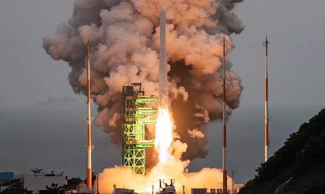 المركبة الفضائية كورية الصنع نوري تنجح في أول إطلاق فعلي لها