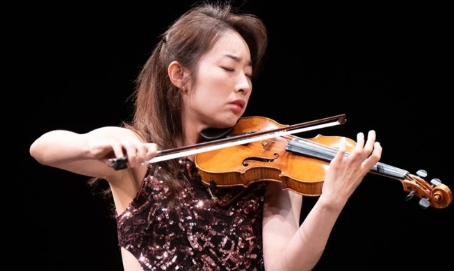 [جيل جديد من الكوريين بالخارج يروج لـ’كي براند‘ ②] مقابلة مع كيم يون-هي نجمة العزف على الكمان