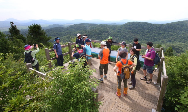 فعالية المسارات الدولية في موقع التراث الطبيعي غومونوريوم بجزيرة جيجو اعتباراً من اليوم