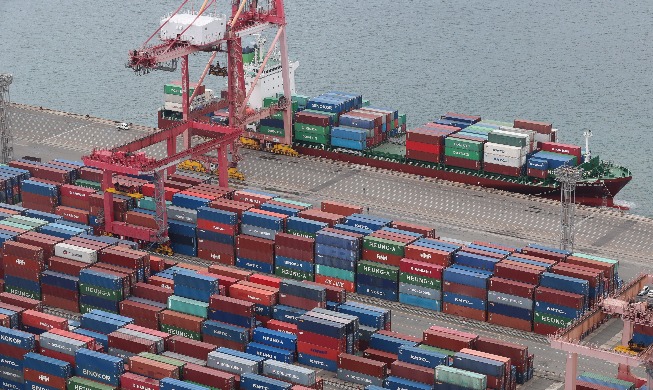 ارتفاع الصادرات الكورية الجنوبية بـ45.6% في مايو···أكبر زيادة منذ 32 عاما