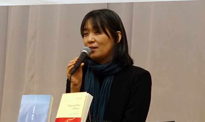 الكاتبة هان كانغ الفائزة بجائزة ميديشي