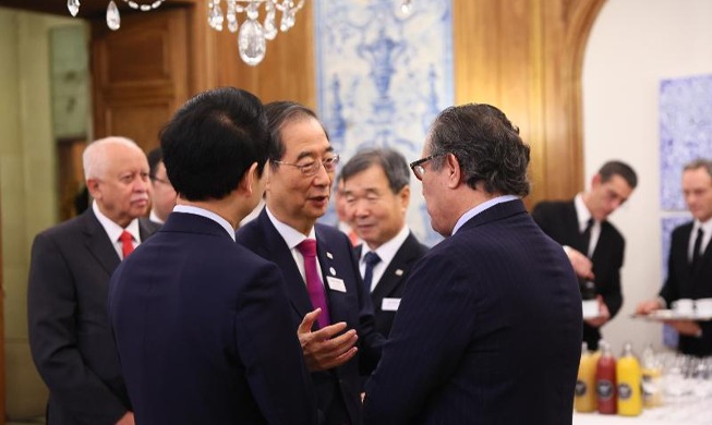 رئيس الوزراء هان يلتقي بمسؤولين من 50 دولة في باريس لحشد الدعم من أجل استضافة إكسبو 2030 في بوسان