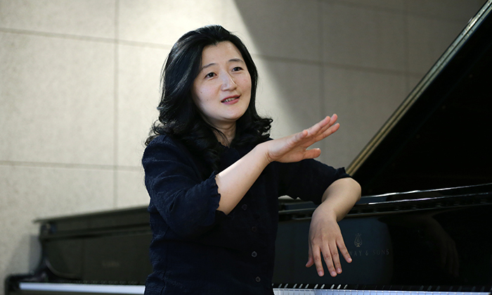 1Pianist Choi Hie-yon has been on a journey to pursue Beethoven's music for 12 years. (photo: Jeon Han)
