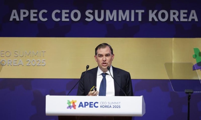 شركات عالمية تلتزم باستثمار 9 مليارات دولار في كوريا خلال السنوات الخمس المقبلة