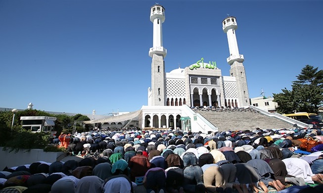 عيد الأضحى في مدينة سيئول الكورية