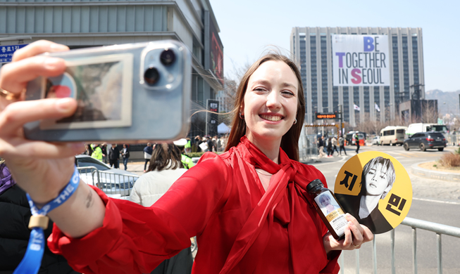 7 من كل 10 أجانب لديهم نظرة إيجابية تجاه الموجة الثقافية الكورية