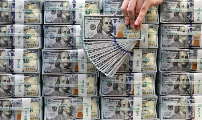 احتياطيات النقد الأجنبي لكوريا ترتفع إلى 427.8 مليار دولار في أبريل