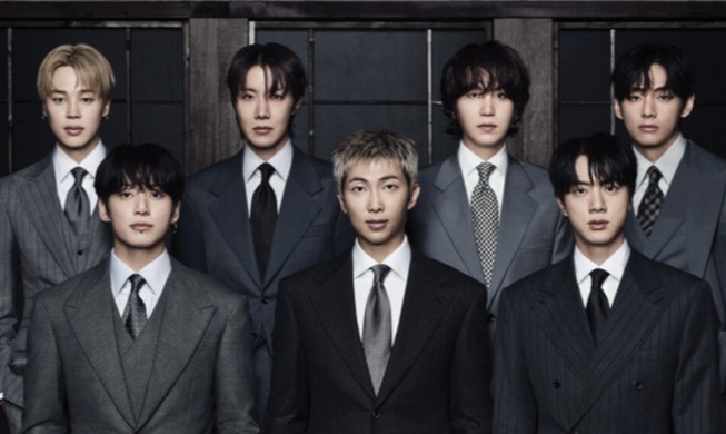 ألبوم بي تي إس الجديد ’أريرانغ‘ يتصدر قائمة بيلبورد 200 الأمريكية