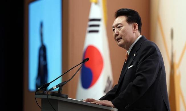 الرئيس يون التعاون بين كوريا وهولندا في أشباه الموصلات سيرتفع إلى ’شراكة أشباه الموصلات‘