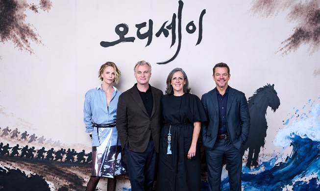 في أول زيارة له إلى كوريا.. نولان: دور السينما فضاء نتشارك فيه السرد… وآمل أن يخوض الجمهور رحلة «أوديسي»