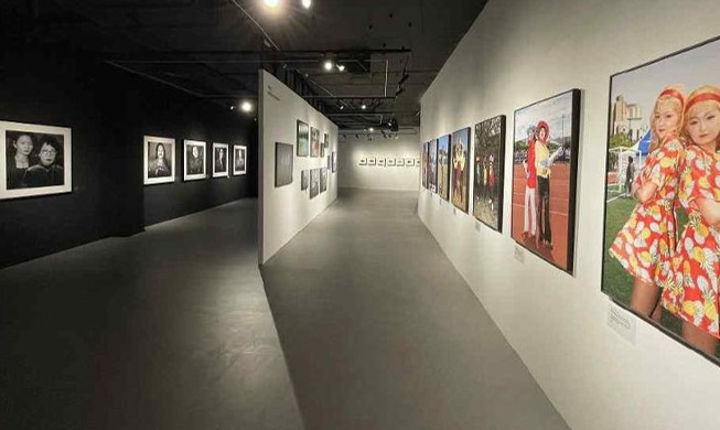 المركز الثقافي الكوري في المجر يقيم معرضا للصور الكورية المعاصرة لأول مرة في أوروبا