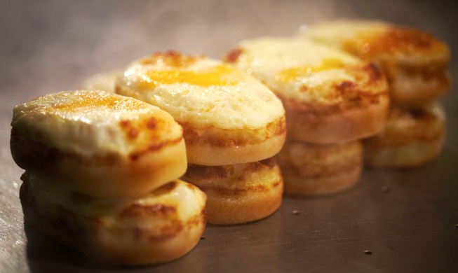 اختيار ’خبز البيض الكوري‘ ضمن ’أشهى 50 خبزا في العالم‘ من قبل شبكة سي إن إن