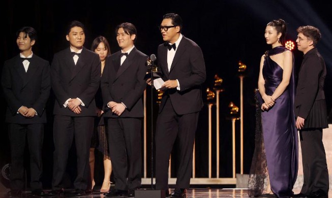 أغنية ’غولدن‘ من فيلم ’فرقة البوب الكورية: صائدات الشياطين‘ تفوز بجائزة غرامي‏