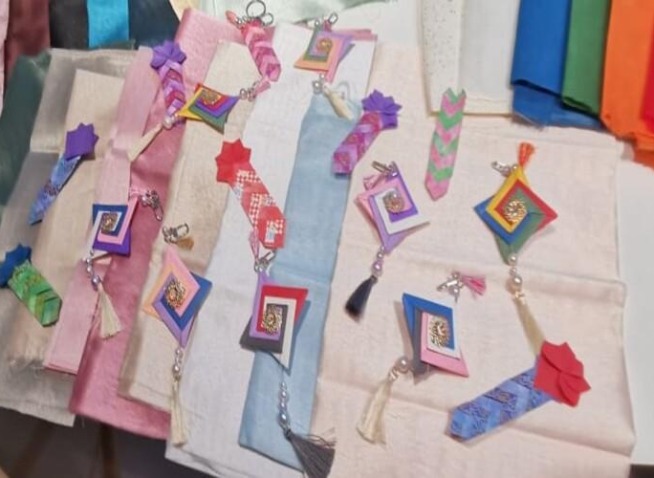 رمضان بلمسة كورية... ورشة فن طي الورق الكوري بأكاديمية ’ذا بلوسوم‘ للغة الكورية بالقاهرة (المراسلة الفخرية)