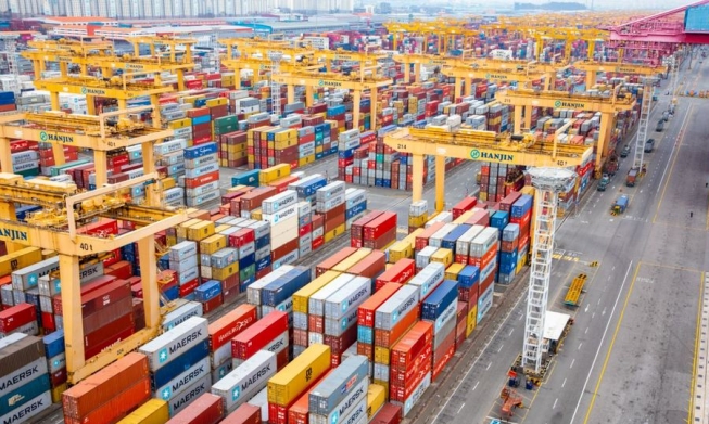 كوريا تسجل فائضا في الحساب الجاري للشهر التاسع والعشرين على التوالي