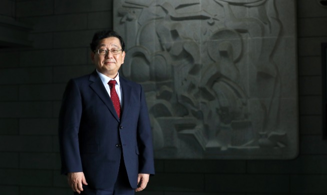 تعزيز السلام بين كوريا والصين واليابان: تحدٍ عالمي (البروفيسور يوجي هوساكا)