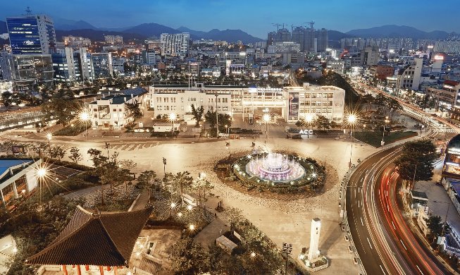 كوريا وآسيان تتبادلان السياسات لزيادة التبادل السياحي
