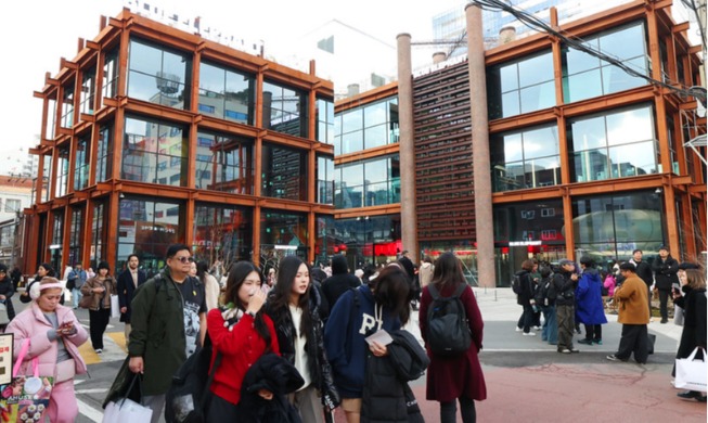 كوريا تتوقع استقبال رقم قياسي يبلغ 18.7 مليون زائر من الخارج هذا العام