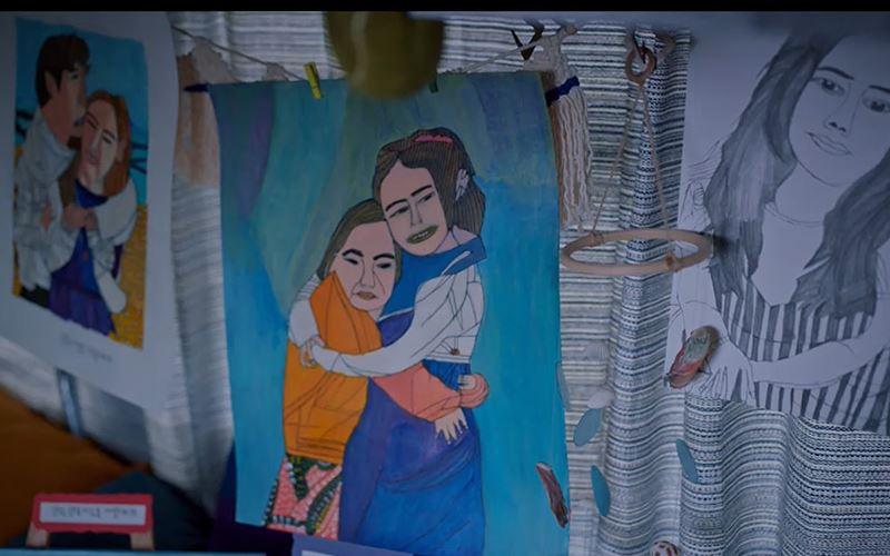 مقتطفات من الحلقات 14&15 بدراما ’أغنيتنا الكئيبة‘ (المصدر: تي في إن & جين جين بيكتشرز، موزع الفيلم الوثائقي ’من فضلِك اجعليني أبدو جميلة‘)