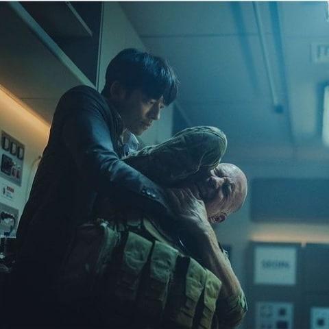 مشهد قتالي مع الممثل جونغ يو من تصوير فيلم 'سيو بوك' الكوري الجنوبي. | أندرياس فرونك