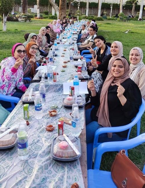 الصورة لمائدة الإفطار الكوري (الصورة من ندى الباشتلي و لدرينا الإذن لنشرها)