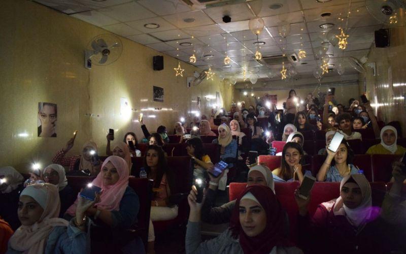 الصورة أثناء حضور ورشة ترفيهية تخص الأفلام الكورية. (الصورة من مرام الخطيب)