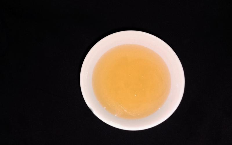 صورة توضح الشراب بعد اعداده. ( مصدر الصورة المراسلة الفخرية أميرة فرحات)