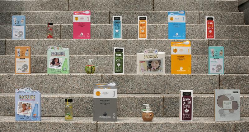 تشكيلة واسعة من أقنعة التجميل الكورية. (الصورة من قاعدة بيانات كوريا نت)