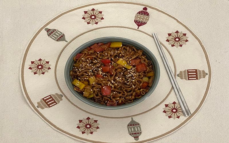 راميون بنكهة الجابتشي التقليدية. الصورة من إسراء الزيني