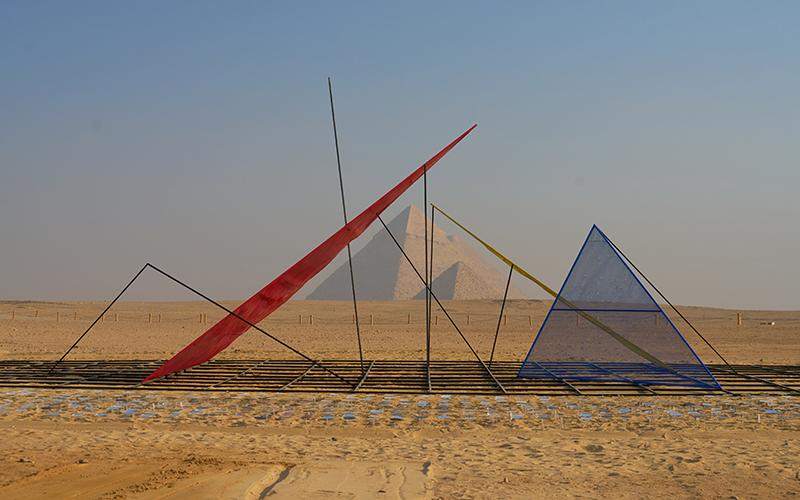 العمل الكوري الفريد ’رمز الأبدية‘ للفنان ’جونغكيو بارك (جيه بارك)‘. تم الحصول على جميع الصور من قبل إدارة معرض الأبد هو الآن عبر البريد الإلكتروني وتم الحصول على تصريح باستخدامها في هذا المقال.