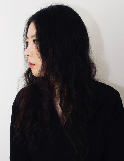 صورة للشاعرة بايك أون سون خلال إحدى جلسات التصوير. (الصورة من الشاعرة بايك أون سون وتم أخذ الإذن لاستخدامها)