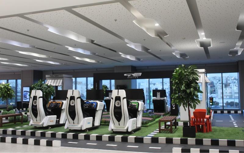 تظهر الصورة جزءًا من قسم ألعاب الأطفال في 'كيا تاون'. ( الصورة من أسيل السيلاوي)