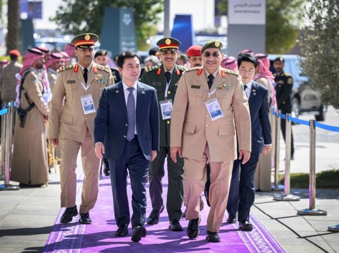 كوريا والسعودية توقعان مذكرة تفاهم للتعاون في البحث والتطوير الدفاعي