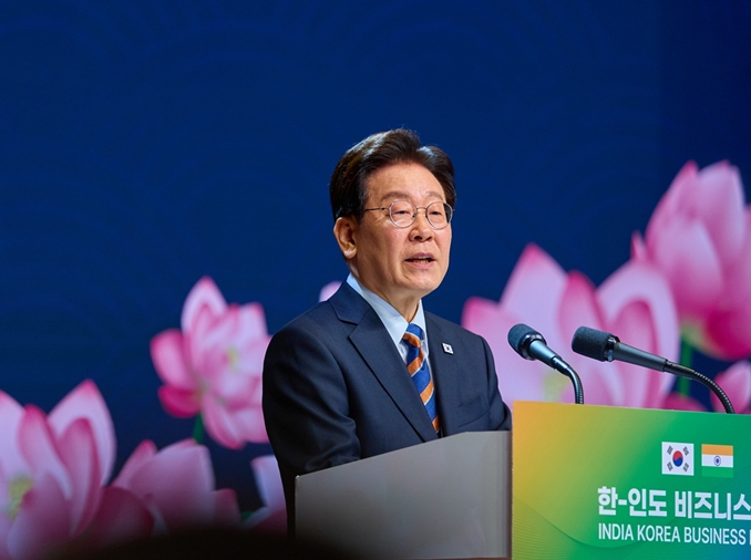 كوريا والهند تعززان التعاون في الصناعات المتقدمة وتوقعان 20 مذكرة تفاهم في بناء السفن والقطاعات الاستراتيجية