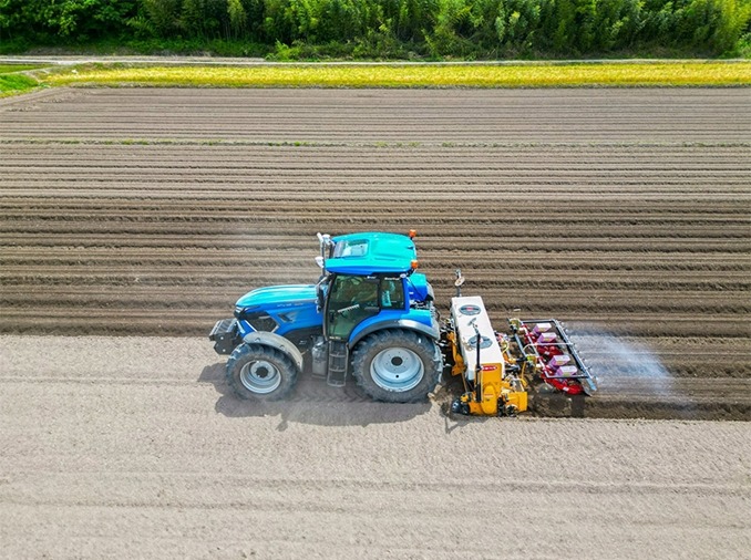[تميز الإدارة العامة الكورية] ③ كوريا تعالج مشكلة نقص العمالة في المزارع باستخدام الذكاء الاصطناعي