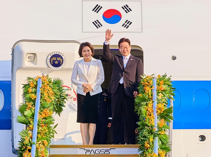 الرئيس لي يقوم بزيارة دولة إلى الهند وفيتنام في الفترة من 19 إلى 24 أبريل الجاري