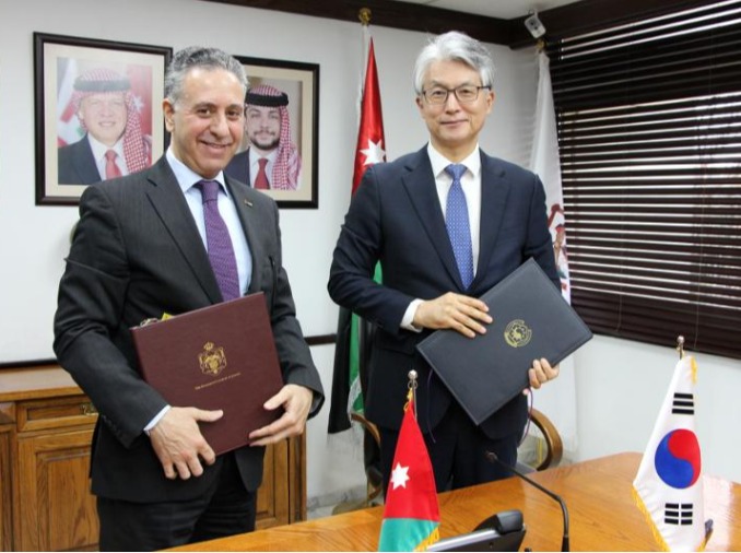 كوريا توقع مع الأردن اتفاقية للتعاون الاقتصادي والتجاري 